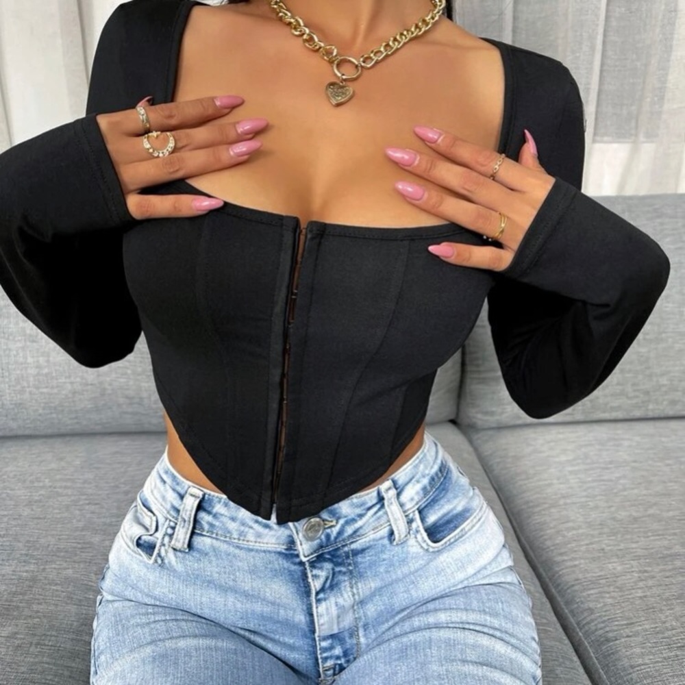 Black hem top
